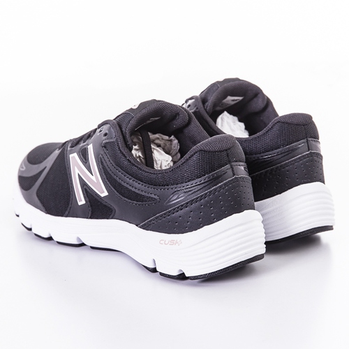 New Balance 女慢跑鞋W575LB3-D 黑