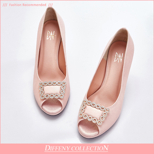 DN 浪漫華麗 耀眼鑽飾魚口跟鞋-粉