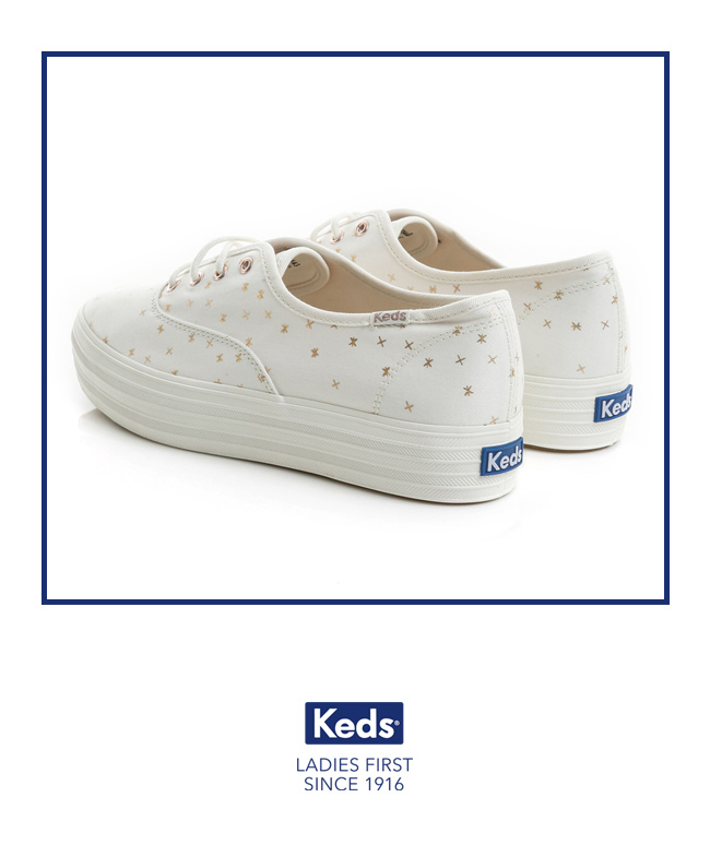 Keds TRIPLE 燙金圖騰厚底綁帶休閒鞋-奶油白