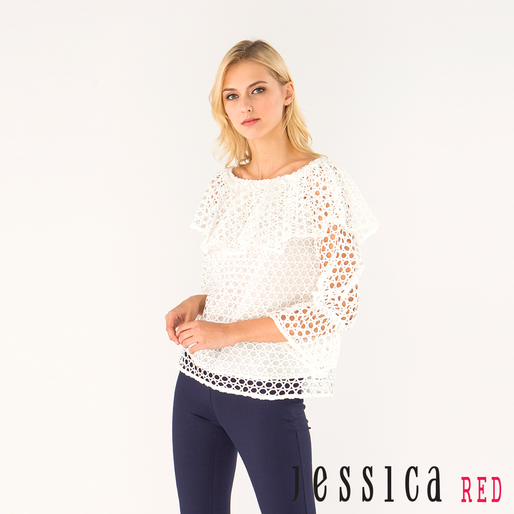 JESSICA RED - 蕾絲簍空設計露肩上衣（白）