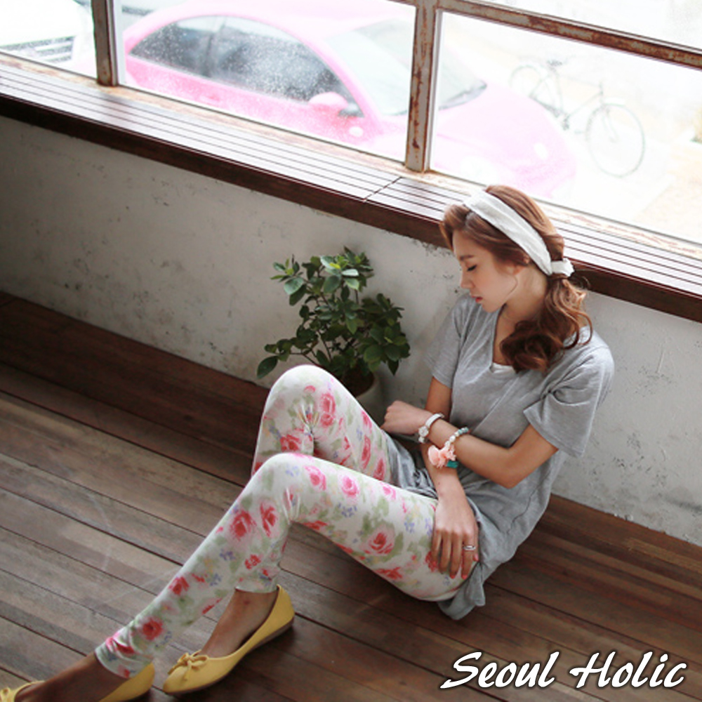 滿版玫瑰花朵棉質內搭褲 (白色)-Seoul Holic