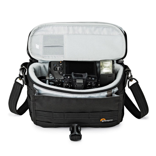 LOWEPRO ProTactic 專業旅行者單肩側背AH120AW(黑) (台閔公司貨)