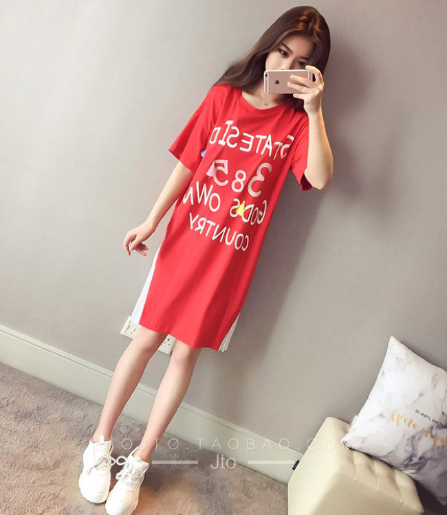 中大尺碼385字母流蘇綴飾下擺拼接百摺棉洋裝L~4L-Ballet Dolly