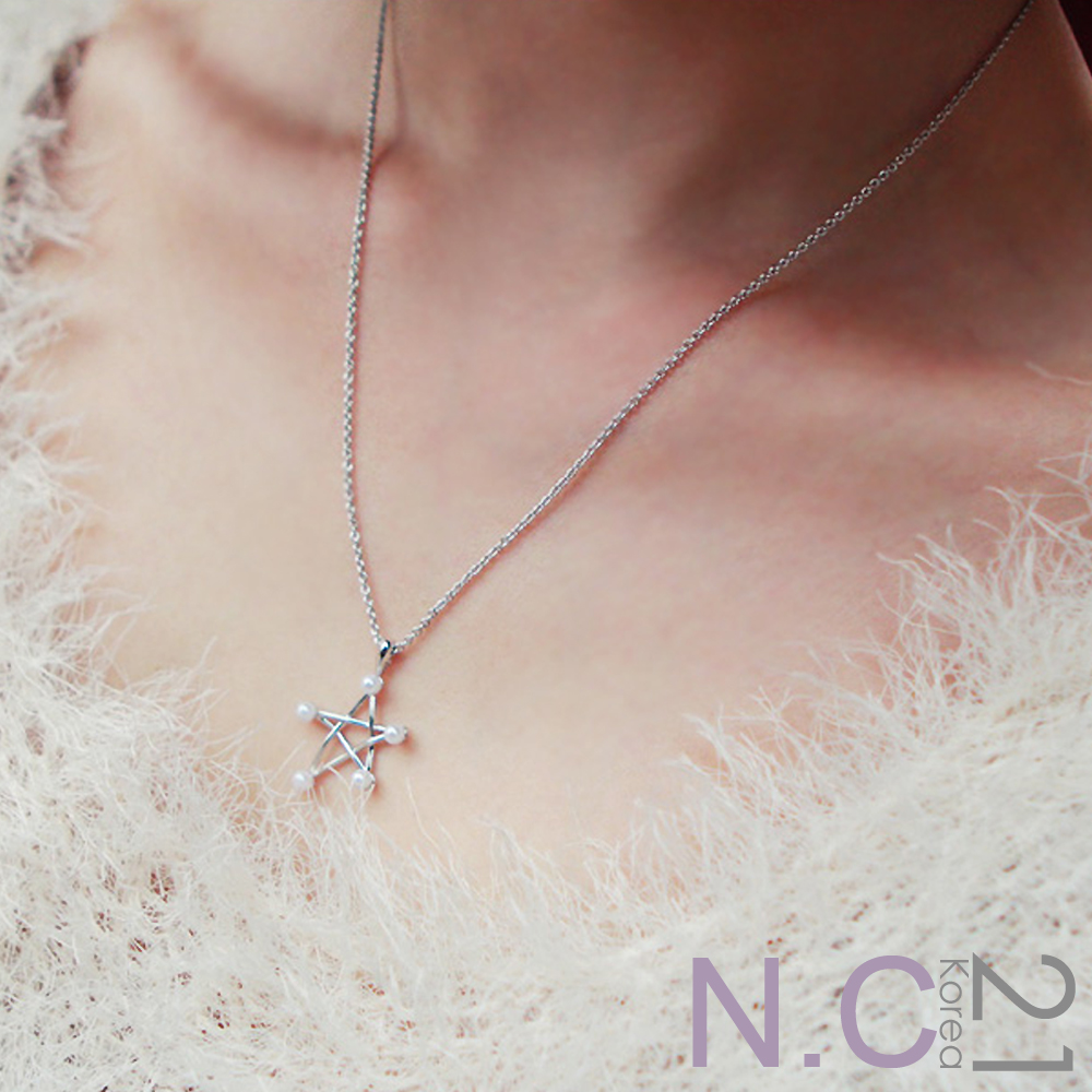 N.C21-不規則五芒星珍珠縷空項鍊 (銀色)