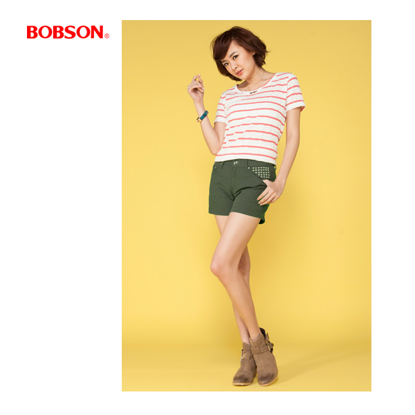 BOBSON 女款燙貼圓鋁色布短褲(軍綠211-41)