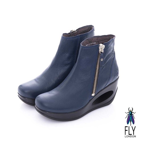 Fly London(女) 融化之冰 簍空鞋跟羊皮拉鍊短筒靴-深藍