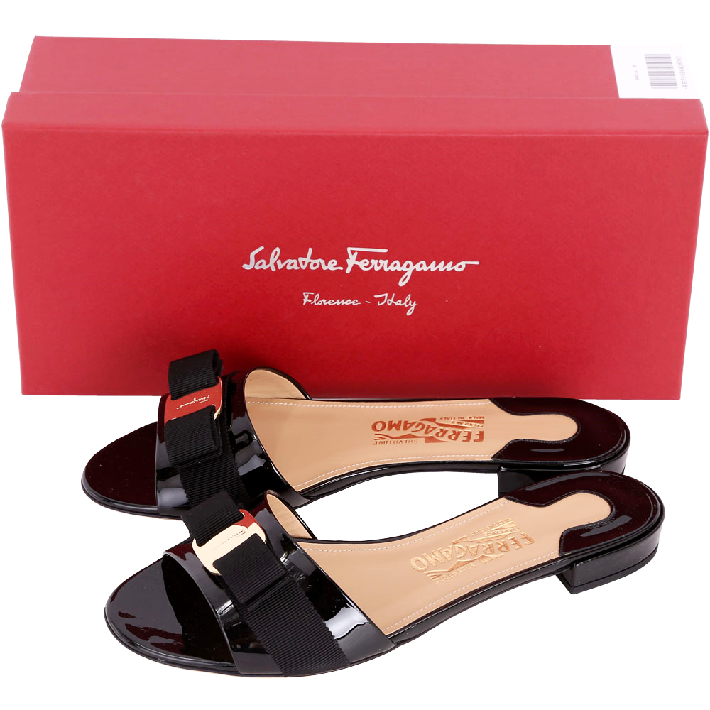 Salvatore Ferragamo Gil 羅緞蝴蝶結飾漆皮平底涼鞋(黑色) | 精品服飾