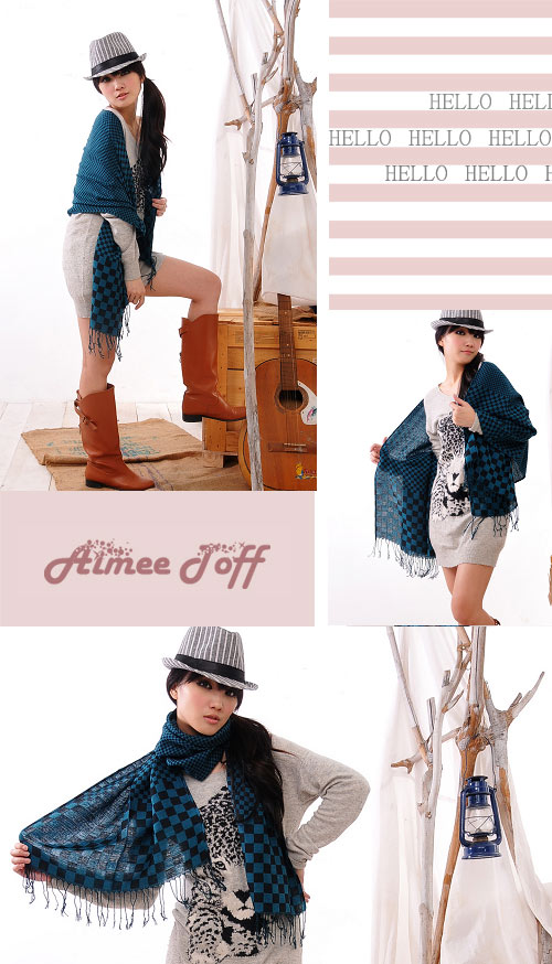 Aimee Toff 中性普普方格層次寬版圍巾(藏青)