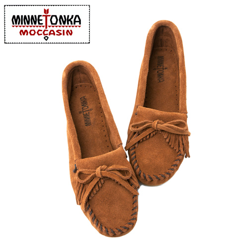 MINNETONKA-KILTY SUEDE MOC經典麂皮流蘇莫卡辛-咖啡色