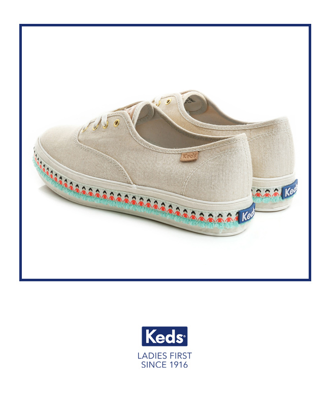 Keds TRIPLE 渡假旅程厚底綁帶帆布鞋-米/金