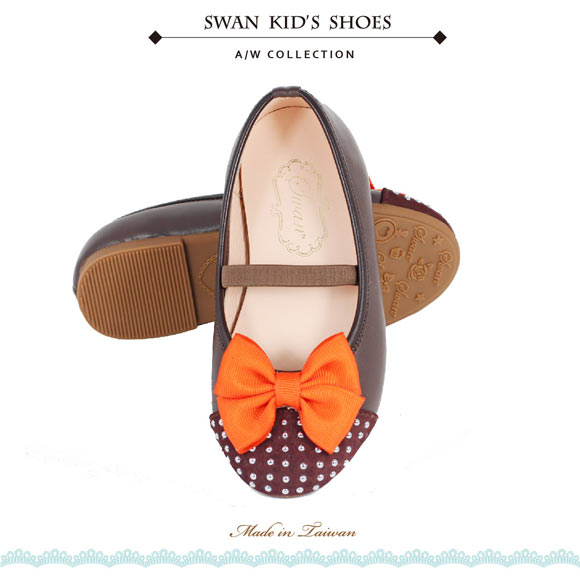 Swan天鵝童鞋-質感真皮鞋頭鑲銀珠娃娃鞋 3762-咖