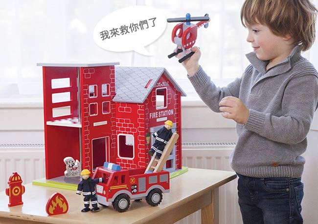 【荷蘭New Classic Toys】木製車車加油站玩具 - 11042