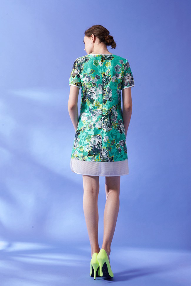 ICHE 衣哲 設計款滿版印花拼接造型質感禮服洋裝-綠