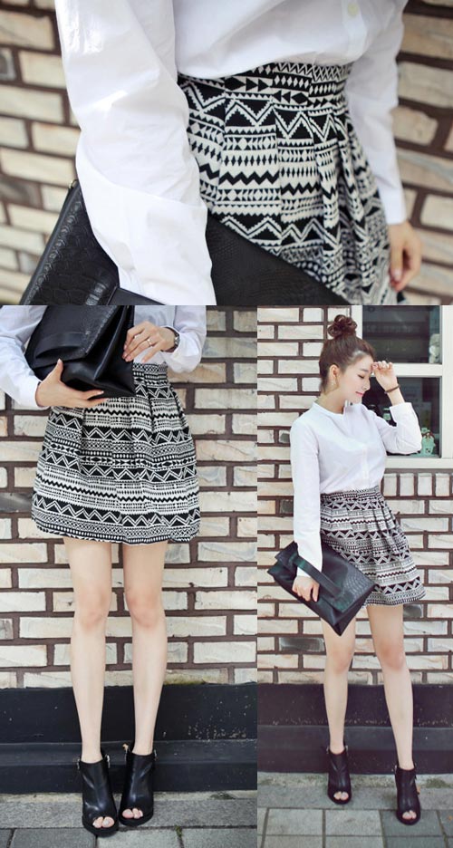 異國風圖騰傘狀打摺小短裙 (共二色)-100%明洞