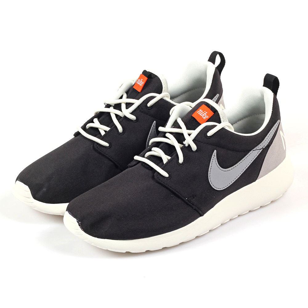 (女)NIKE WMNS ROSHE ONE RETRO 820200-001