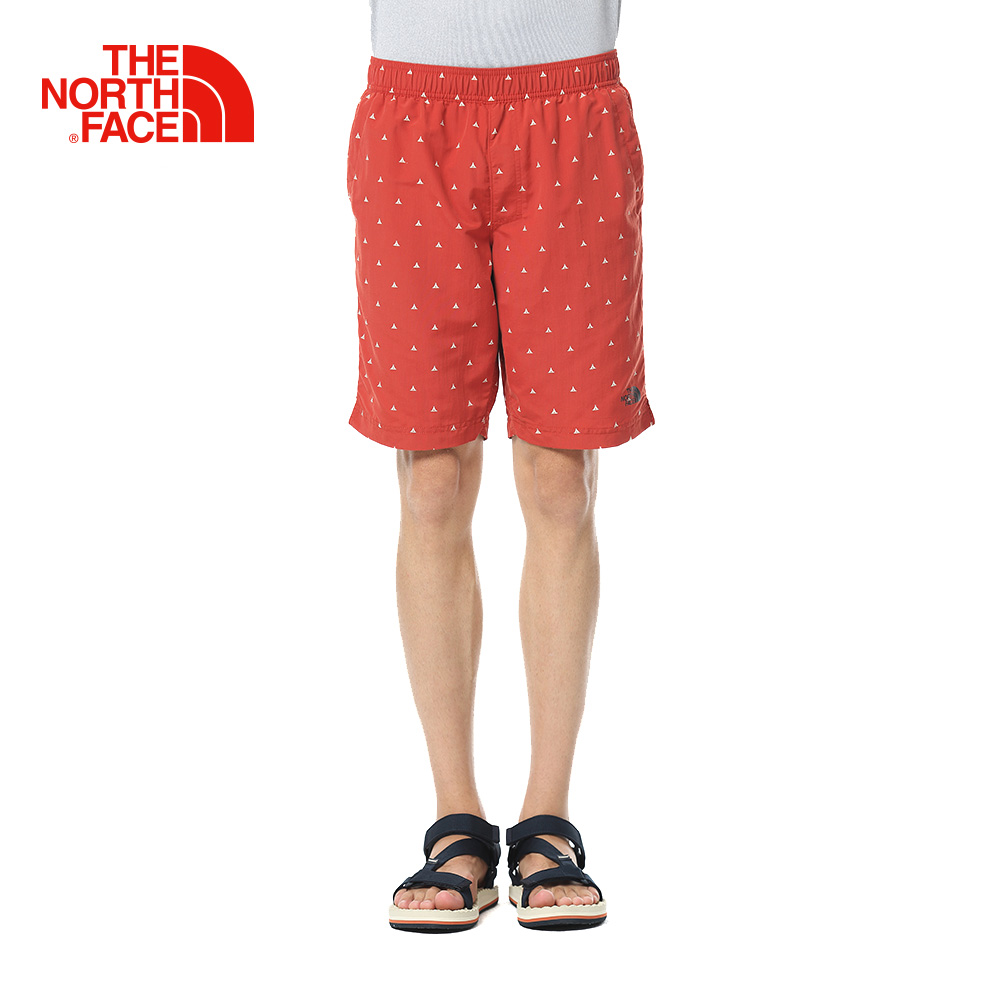 The North Face北面男款紅色印花舒是防潑水運動短褲