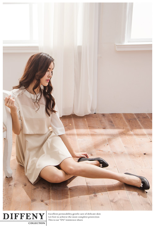 DN 晚宴婚嫁款 霧面珠光全真皮蝴蝶結鑽飾跟鞋-黑