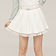 壓褶垂墜感蕾絲邊褲裙(白色)-詩娜 product thumbnail 1