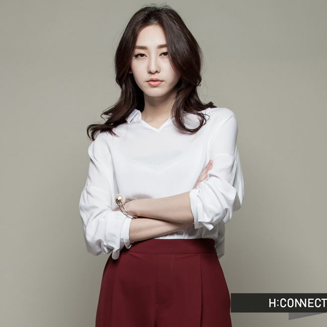 H:CONNECT 韓國品牌 女裝 - 小V領素面襯衫 - 白(快)