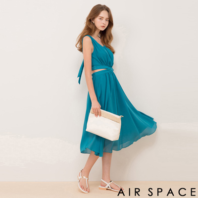 AIR SPACE 腰鏤空綁帶鬆緊雪紡長洋裝(綠)