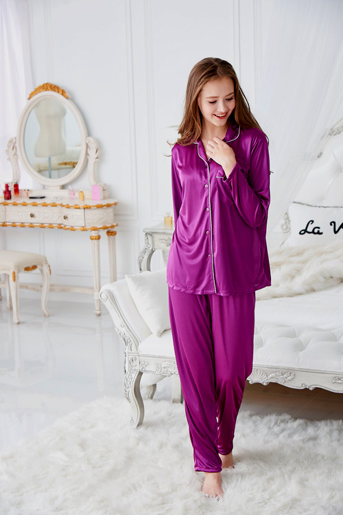 睡衣 彈性珍珠絲質 女性長袖兩件式睡衣(57202)葡萄紫-台灣製造 蕾妮塔塔