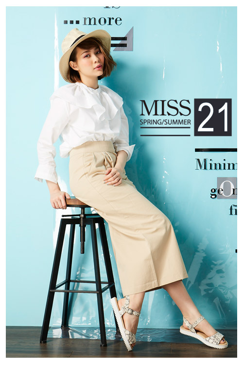 涼鞋 MISS 21 寬版一字弧形造型全真皮輕巧涼鞋－咖
