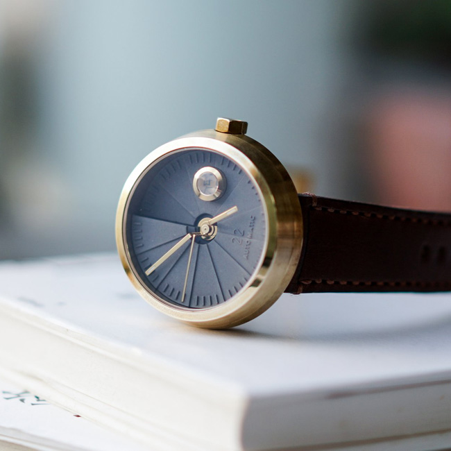 四度空間水泥機械錶-淬鍊黃銅款/45mm