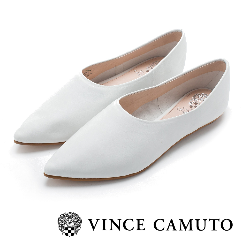 Vince Camuto 小羊皮素面尖頭平底鞋-白色