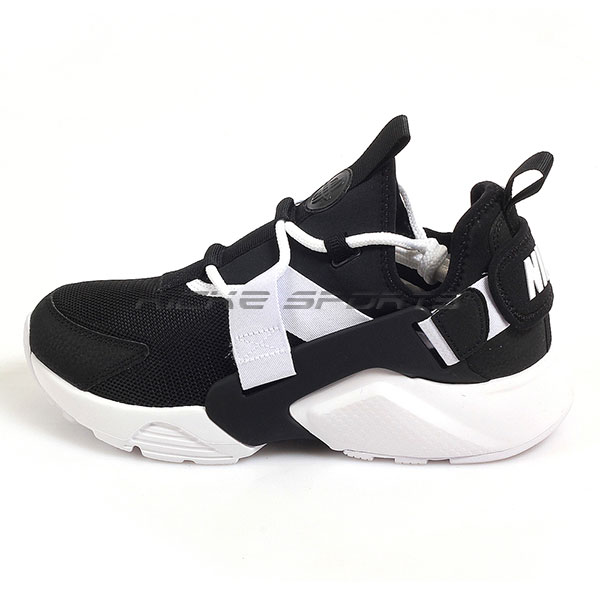 NIKE W AIR HUARACHE CITY LOW-女