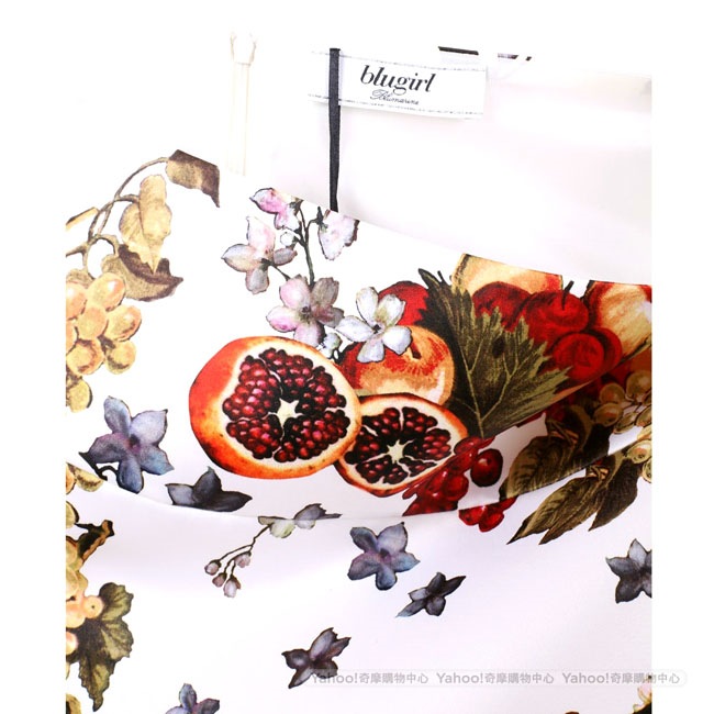 BLUGIRL 白色果實印花拼接剪裁A字短裙