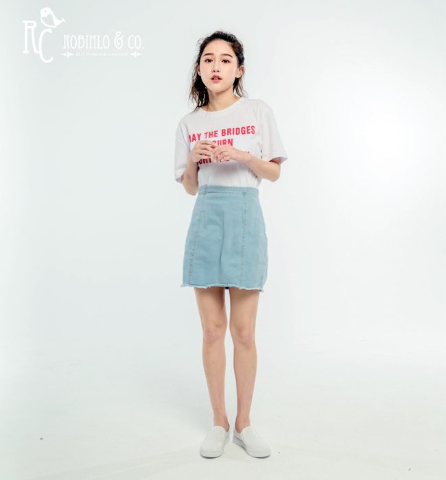 Robinlo & Co. 百搭沖孔造型真皮休閒平底鞋 白色