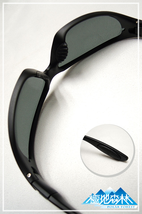 【極地森林】深灰色TAC寶麗萊偏光鏡片運動太陽眼鏡(7444) - 快速到貨