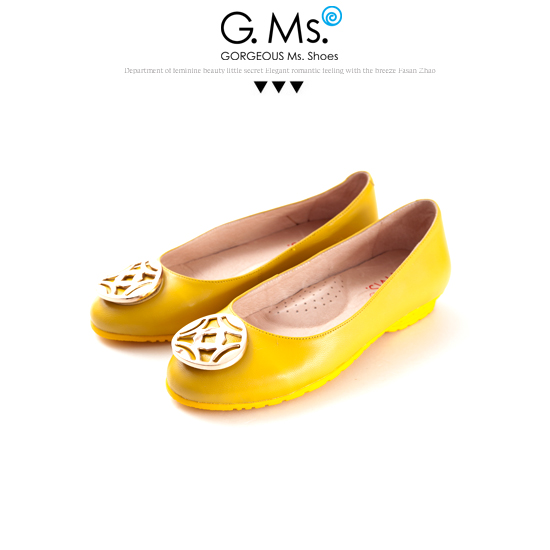 G.Ms. 金屬圓釦全真皮微坡跟娃娃鞋-心動黃