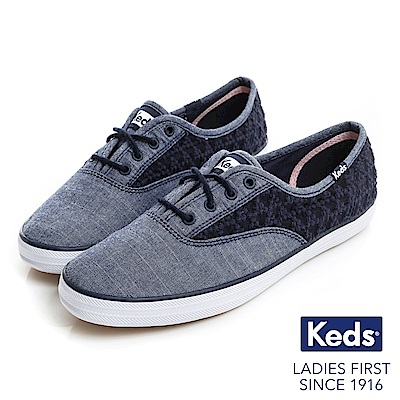 Keds CHAMPION 雛菊繡花鏤空帆布鞋-藍