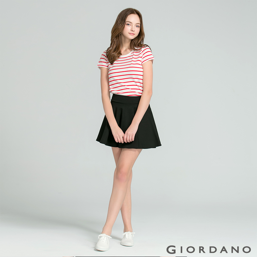 GIORDANO 女裝好感百搭圓領短袖TEE- 92 雪白x競賽紅