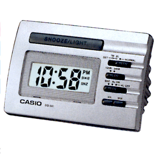 CASIO 數字小型電子鬧鐘(藍、灰)