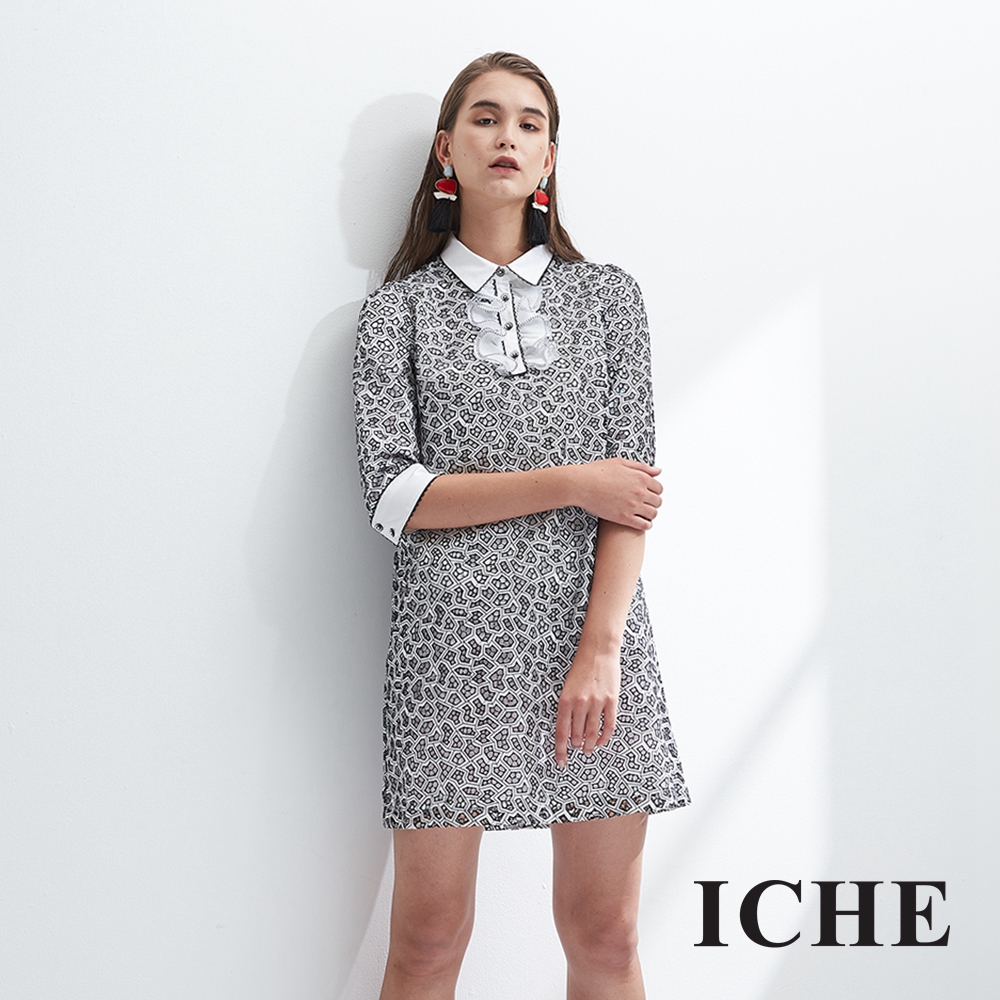 ICHE衣哲 立體簍空印花設計拼接荷葉襯衫式洋裝-動態show