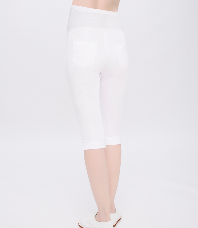 Gennies專櫃-時尚百搭素面一體成型五分褲(T4D37)-白