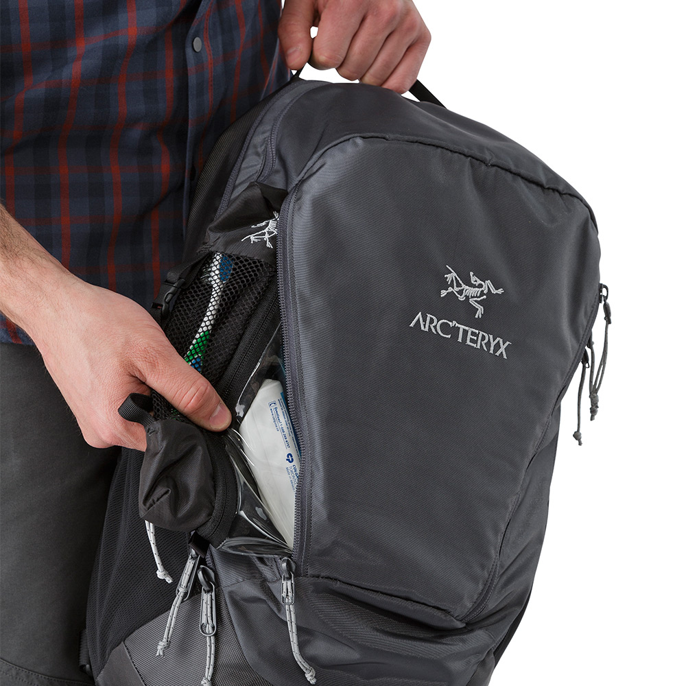 Arcteryx 始祖鳥 24系列 Mantis 26L 多功能電腦後背包 藍 | 運動/登山包 | Yahoo奇摩購物中心