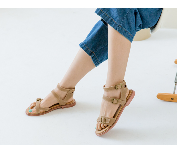 JMS-率性自在繞帶交叉夾腳平底涼鞋-杏色