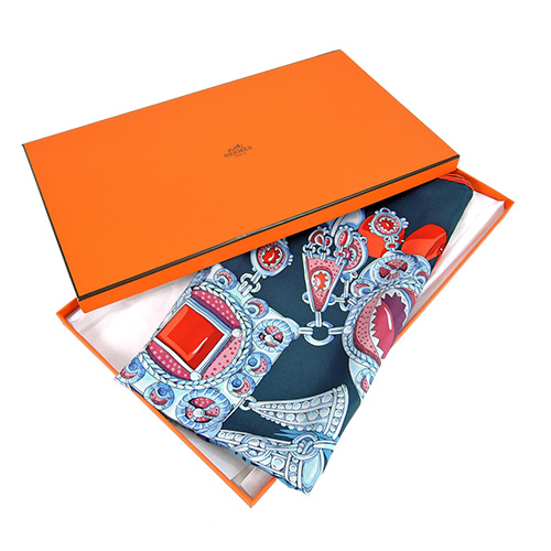 HermesParures precieuses裝飾圖絲質騰披肩/方巾(黑藍)