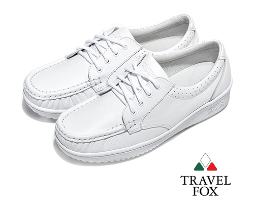Travel Fox(女)午後散步 超軟牛皮舒適熟齡綁帶旅狐休閒鞋 - 天使白