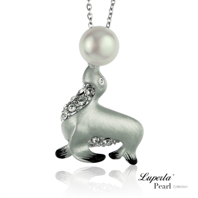 大東山珠寶 淡水珍珠施華洛世奇墬飾長版項鍊 童話小海獅